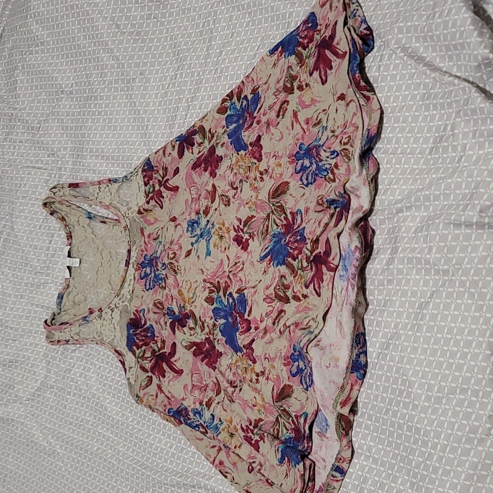 Floral tank top